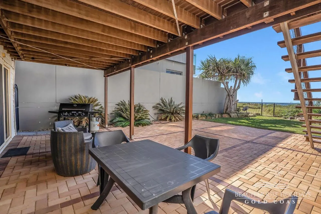 True Beachfront Beach House Gold Coast Holiday home